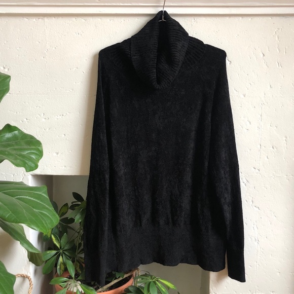 Group by Babaton sweater